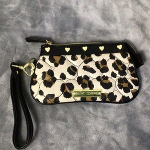 Betsey Johnson Quilted Hearts Leopard Print Wristlet Cream/Black/Brown